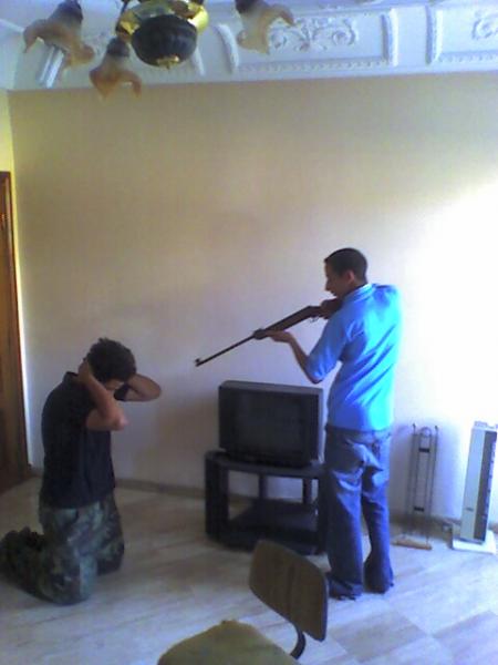 mouline  VS Samsam